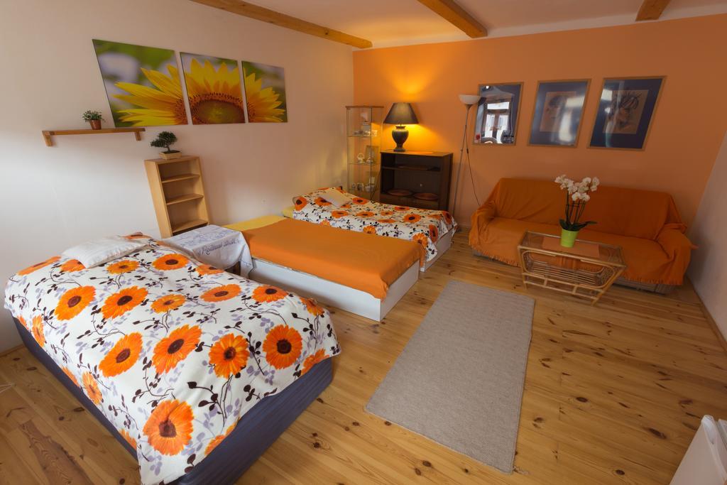 Ubytovani Hrusice Extérieur photo